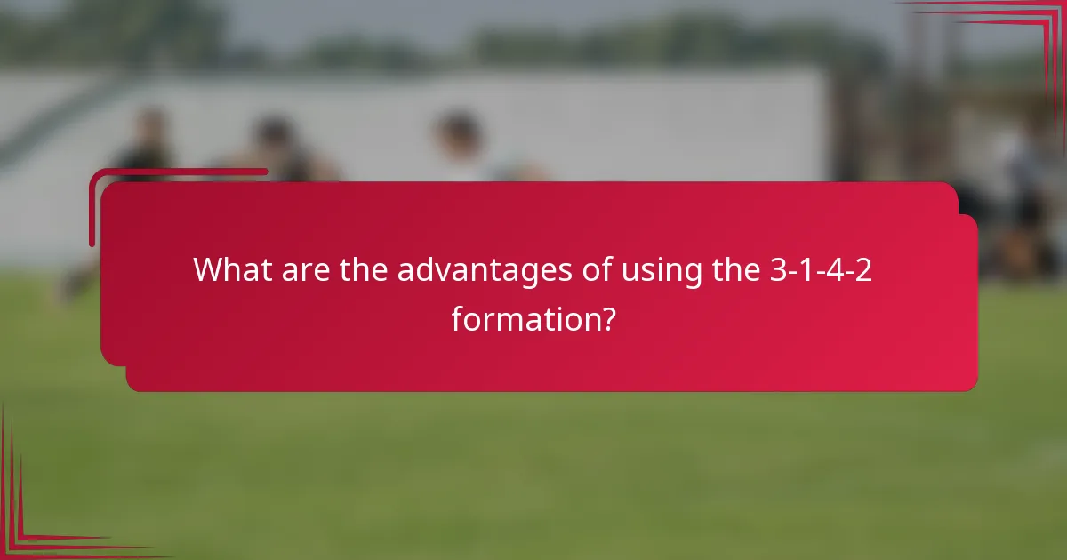What are the advantages of using the 3-1-4-2 formation?
